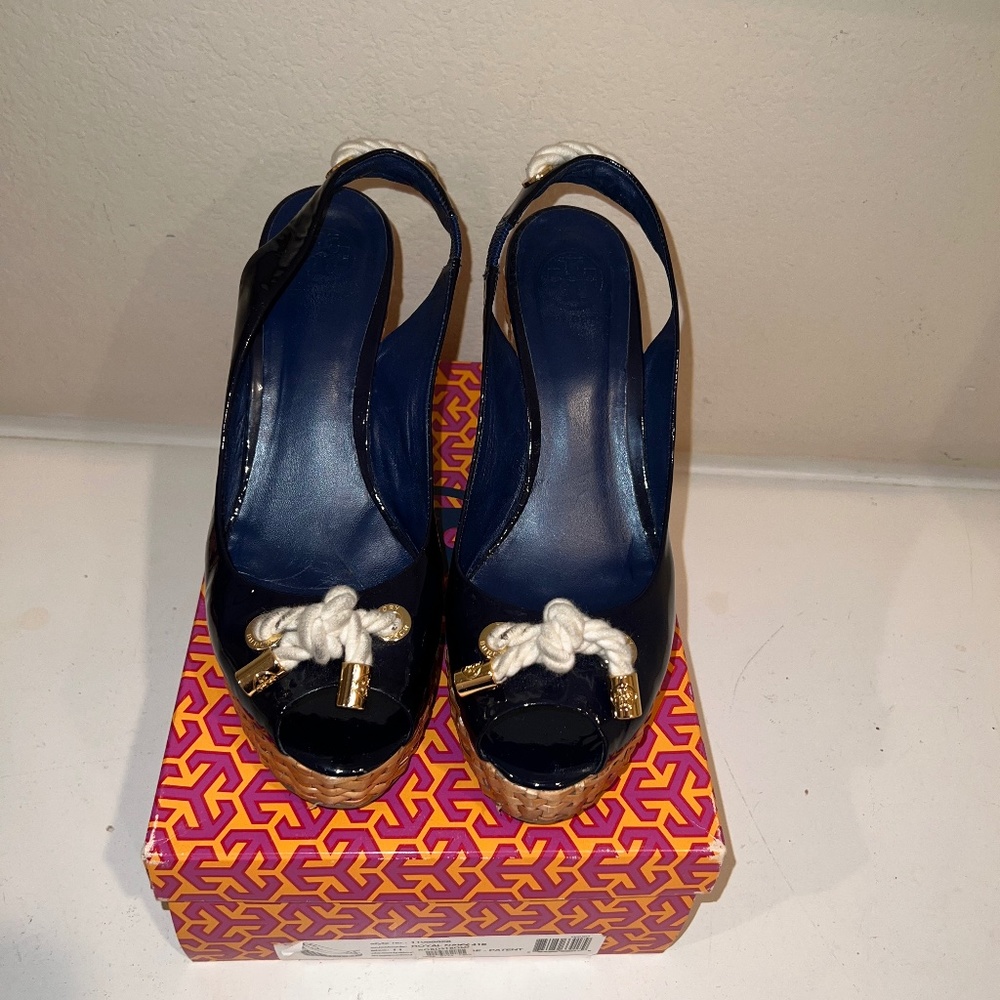 Tory Burch wedge platform basket weave navy patent leather size 11